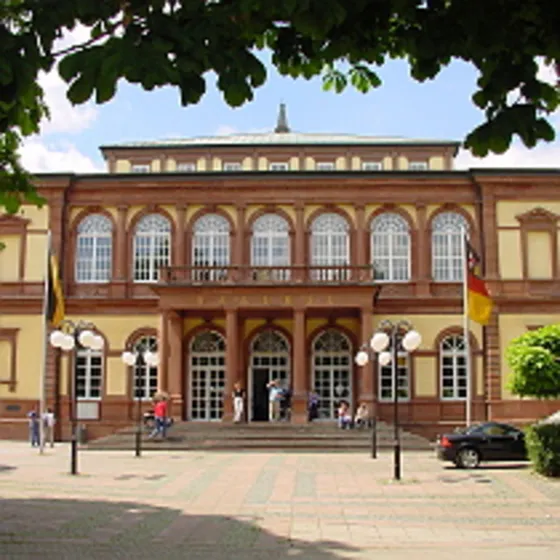 Saalbau Neustadt