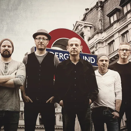 Bild: The Very Best of dIRE sTRAITS