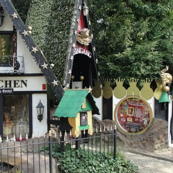 Nostalgisches Puppentheater im Westfalenpark