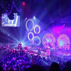 Bild: Hillsong Young & Free