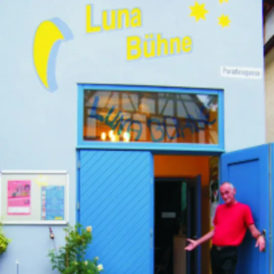 Luna Bühne