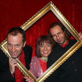 Bild: Frl. Knöpfle & ihre Herrenkapelle