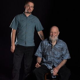 Bild: Terry & Gyan Riley