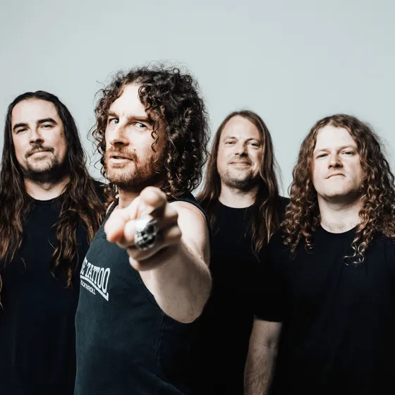 Bild: Airbourne