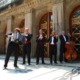 Bild: Jazz-Café auf der Weissenburg