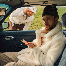 Bild: Ferge X Fisherman & Nujakasha