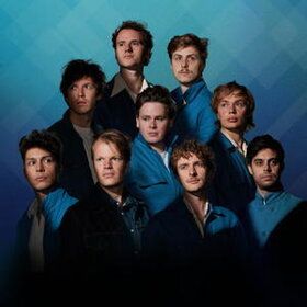 Bild: Jungle By Night