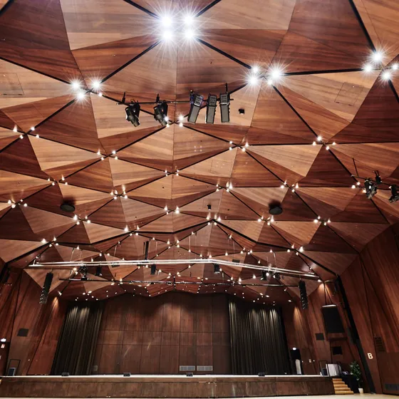 Heinrich-Lades-Halle