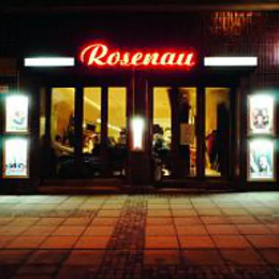Rosenau - Lokalität & Bühne