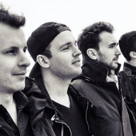 Bild: Surrogate performs Pink Floyd