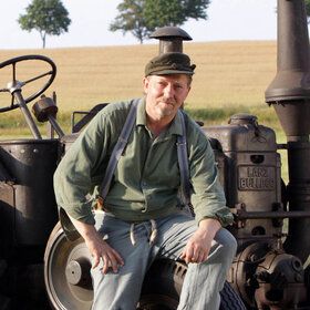 Image: Günther, der Treckerfahrer