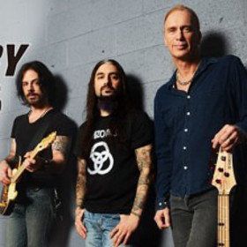 Image: THE WINERY DOGS