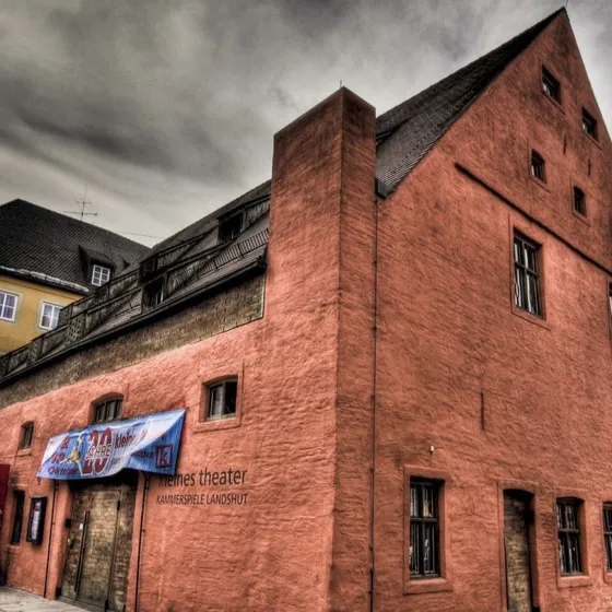 kleines theater – KAMMERSPIELE Landshut