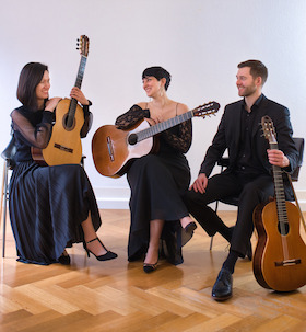Salzburg Guitar Trio - Eliška Lenhartová, Katie Lonson, Andrew Booth