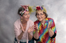 Bild: Die Ähn un das Anner - „In Würde alb(t)ern“