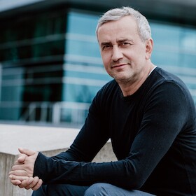 Bild: Kerim Pamuk - ERLEUCHTET & VERSTRAHLT