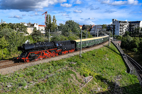 Berlin macht Dampf: Berlin - Schwerin / Wismar