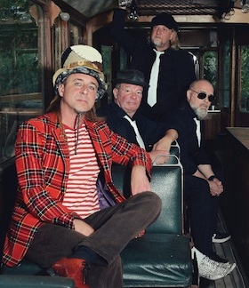 Bild: Marcess und die Band der Stunde - Wohnzimmerkonzert in Halle 13