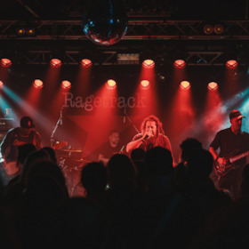 Bild: RAGE AGAINST THE MACHINE by Ragetrack