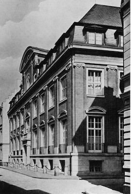 Bild: Königin der Nacht / Hot Club