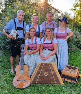 Bild: DER ZERBROCHANE KRUAG - Parodie auf Bayerisch nach Heinrich von Kleist