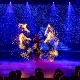 Bild: Dirk Denzers Varieté Traumwelten