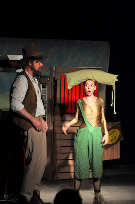 Bild: Pettersson & Findus - Pettersson zeltet