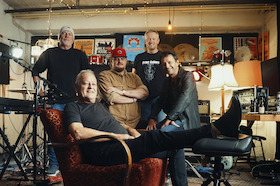 Bild: FRANZ MAYER EXPERIENCE feat. Alex Köberlein - Welthits wieder im schwäbischen Original