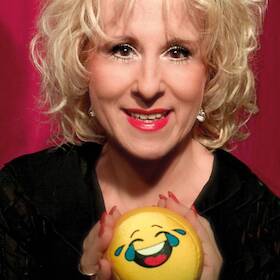 Andrea Lipka: Männerschnupfen und Frauenticks