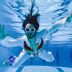 Bild: ELVANA - Support: NIC-CAGE AGAINST THE MACHINE