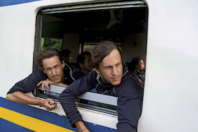 Zwei um die Welt - In 80 Tagen ohne Geld - Hansen & Paul Hoepner