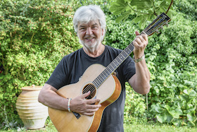 Bild: Vom Lagerfeuer zum Fingerstyle