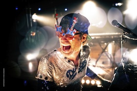 Bild: Elton & The Joels - The Music Of Elton John & Billy Joel