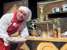 Kultur am Nachmittag: Theater Tom Teuer „Weihnachtsbäckerei“
