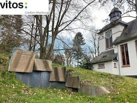 Bild: Die Vitos Klinik für Psychiatrie und Psychotherapie Gießen