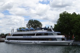 Bild: Südrundfahrt - 2 Std. Schifffahrt in Richtung Neuburgweier / Maxau und zurück.