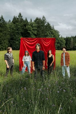 Bild: Max von Milland & Die Brennenden Herzen - Lei Liebe-Tour