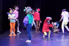 Bild: Ein Buch wird lebendig - 26. Theaterfestival der Erika-Mann-Grundschule