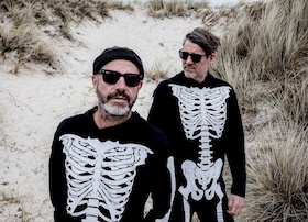 Jan Plewka & Marco Schmedtje - Between the Lights