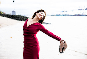 Bild: Isabel Varell - „Die guten alten Zeiten sind jetzt“