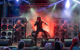 Bild: DEFENDER - The Most Authentic Manowar Tribute