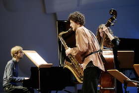 Bild: Terrassenkonzert: „Birth of the Cool“ – Zum 100. Geburtstag von Miles Davis