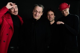 Bild: Gymmick & Die Erben - spielen Gymmick, Rio, Scherben