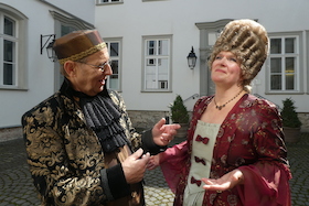 Kostümführungen mit zwei Figuren für Einzelreisende in Wetzlar 2026