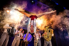 Bild: Hamburger Hafenvarieté