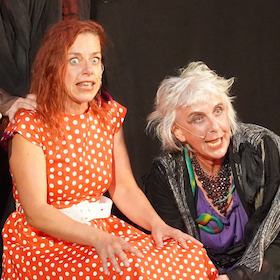 Bild: Teuflische Göttinnen - (Musikkomödie)