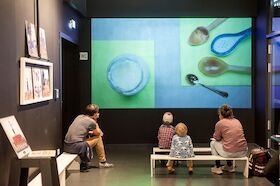 Bild: Die Versammlung der Dinge - FUNDUS THEATER - ab 6 Jahre