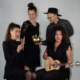 Bild: GANES - "Best Of"