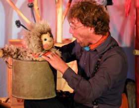 Bild: Geschichten "Puschel feiert ein Herbstfest" - Musikalisches Kindertheater