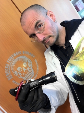 Bild: Dr. Mark Benecke - Serienmord